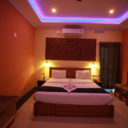 Tranquil Greens Ramakkalmedu Ngoại thất bức ảnh