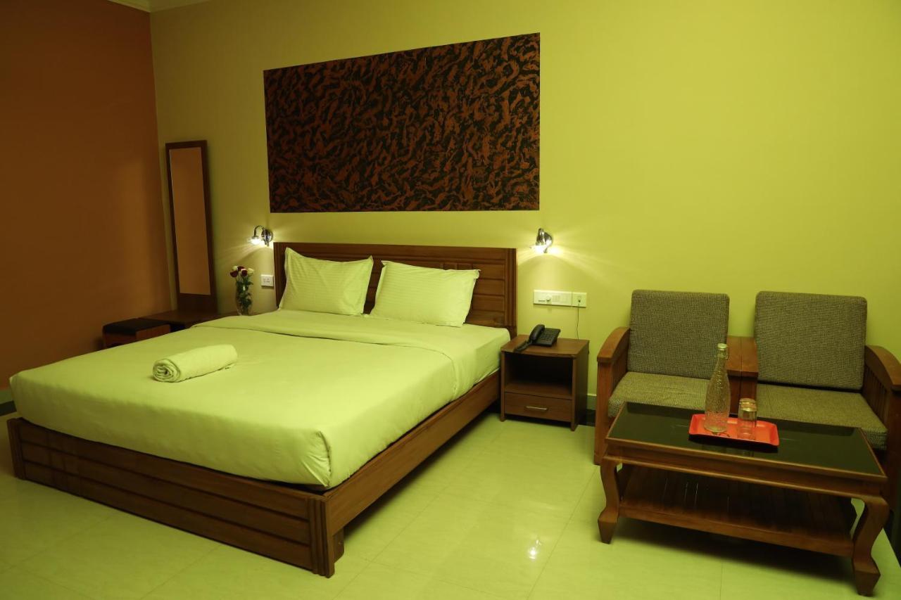 Tranquil Greens Ramakkalmedu Ngoại thất bức ảnh
