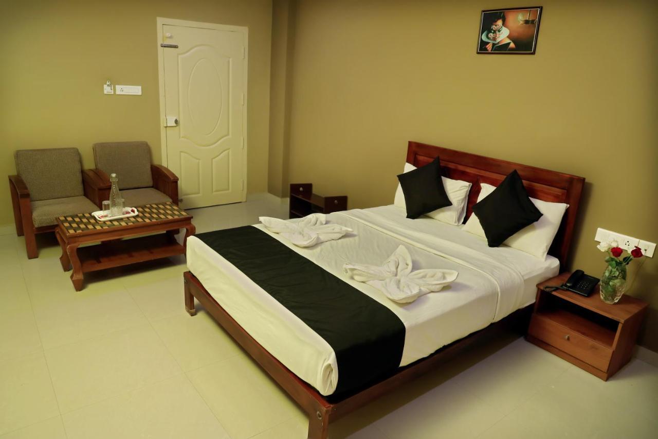 Tranquil Greens Ramakkalmedu Ngoại thất bức ảnh